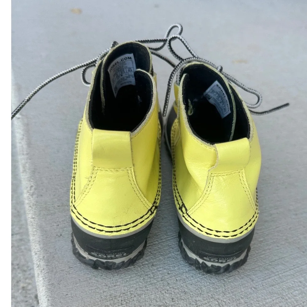 Sorel Out N About Rain Boots Yellow Black Waterproof Duck Boots 6.5